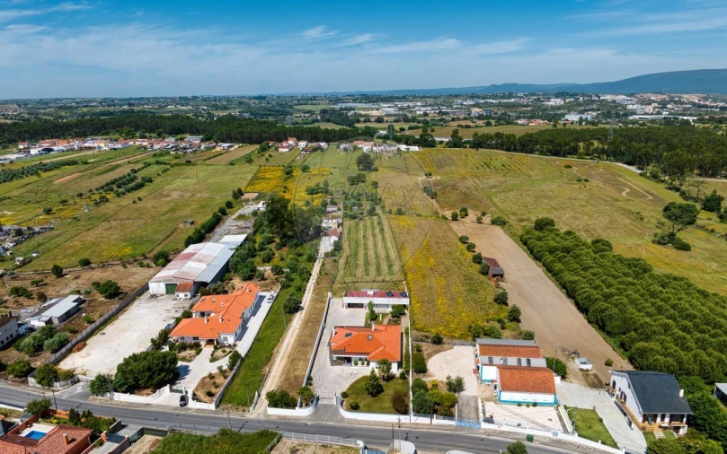 Moradia T5 para Venda em Riachos Foto 5