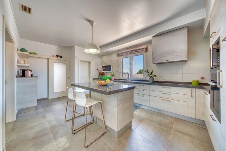 Moradia T5 para Venda em Riachos Foto 19