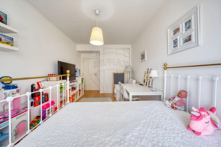 Moradia T5 para Venda em Riachos Foto 40