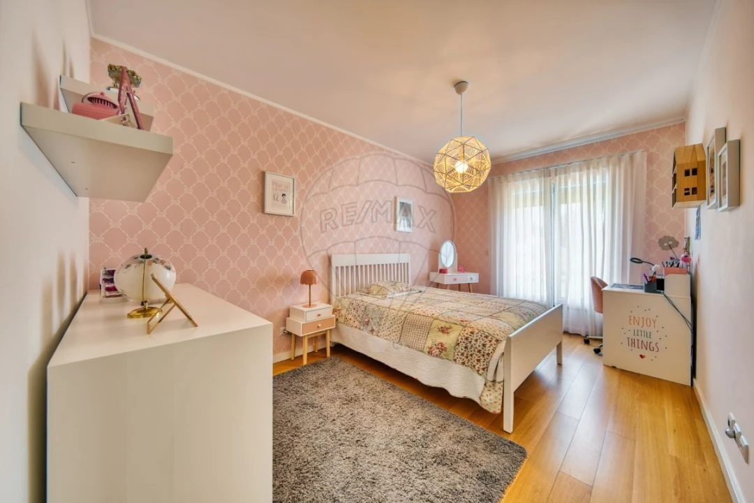 Moradia T5 para Venda em Riachos Foto 33