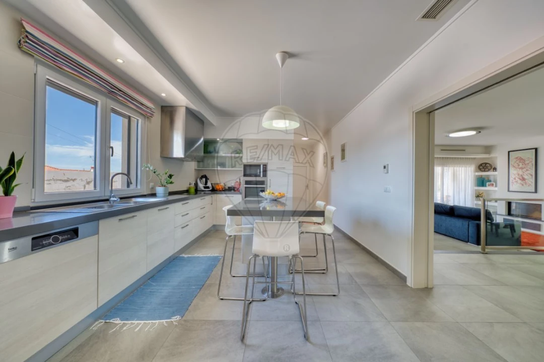 Moradia T5 para Venda em Riachos Foto 21