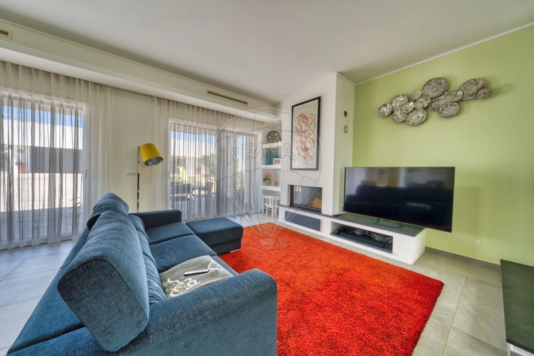 Moradia T5 para Venda em Riachos Foto 17