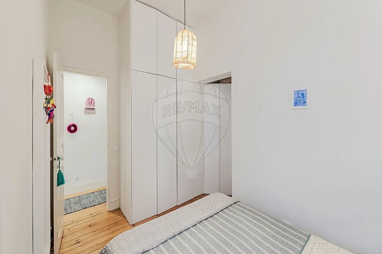 Apartamento T2 para Venda em Penha de França Foto 4