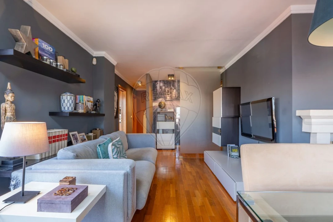 Apartamento T1 para Venda em Penha de França Foto 3