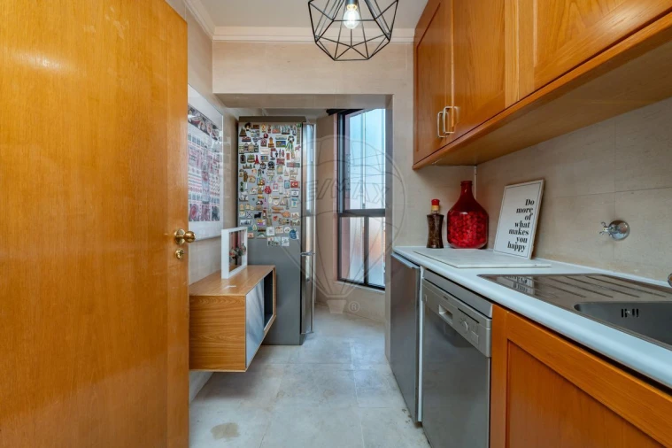 Apartamento T1 para Venda em Penha de França Foto 12