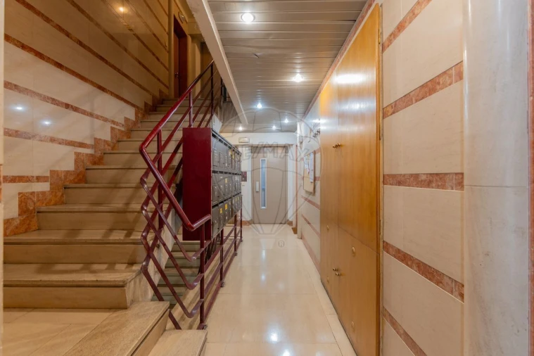 Apartamento T1 para Venda em Penha de França Foto 21