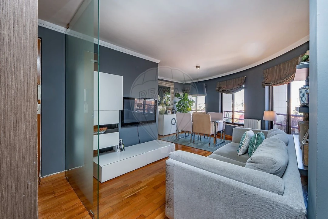 Apartamento T1 para Venda em Penha de França Foto 1