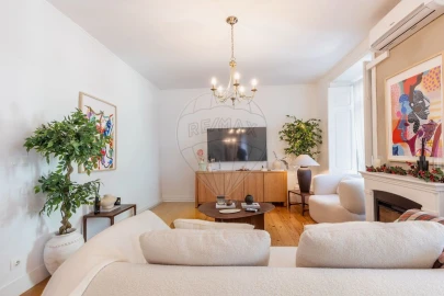 Apartamento T4 para Venda em Santo António