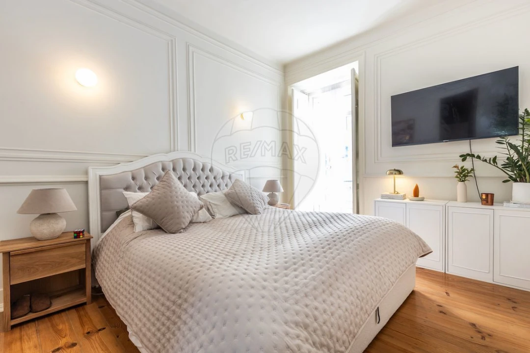 Apartamento T4 para Venda em Santo António Foto 17