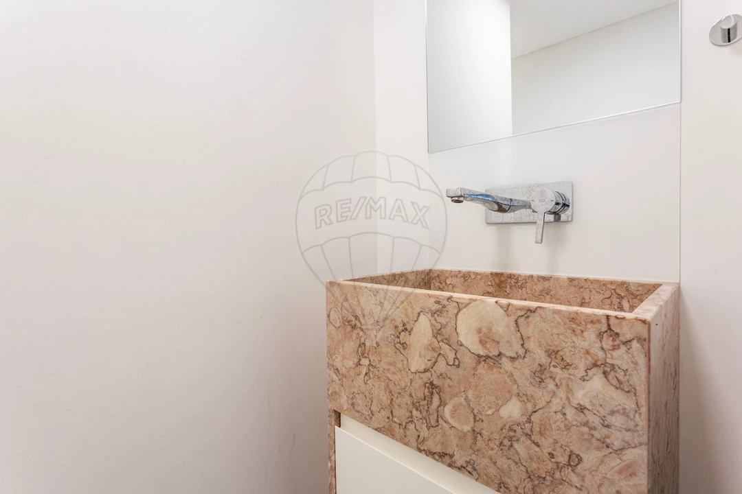 Apartamento T1 para Venda em Misericórdia Foto 14