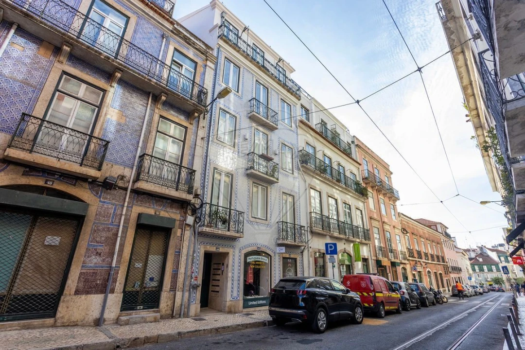 Apartamento T1 para Venda em Misericórdia Foto 30