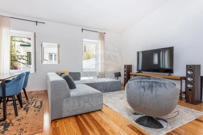 Apartamento T1 para Venda em Misericórdia