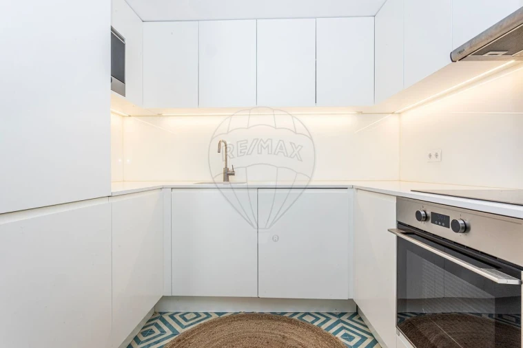 Apartamento T1 para Venda em Misericórdia Foto 8