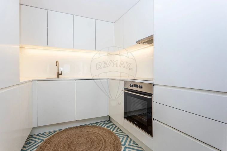 Apartamento T1 para Venda em Misericórdia Foto 11