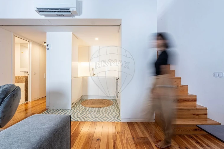 Apartamento T1 para Venda em Misericórdia Foto 5