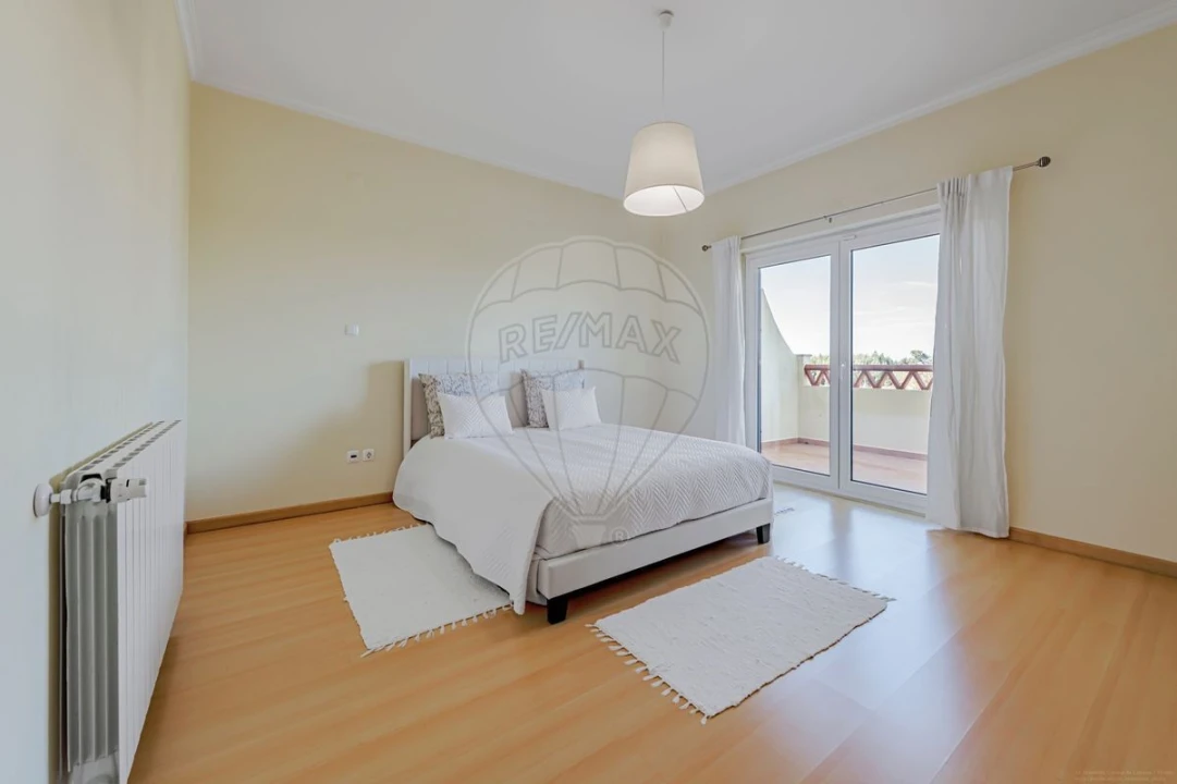 Moradia T4 para Venda em Ericeira Foto 7