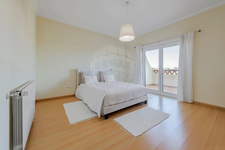 Moradia T4 para Venda em Ericeira Foto 7