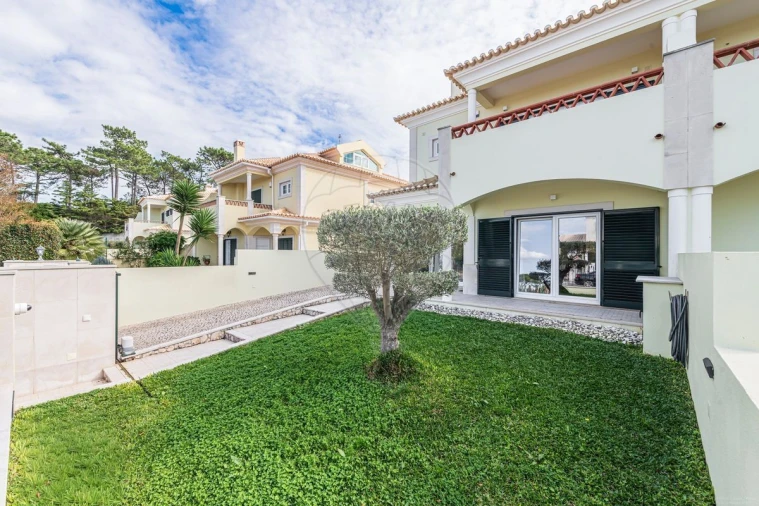 Moradia T4 para Venda em Ericeira Foto 2