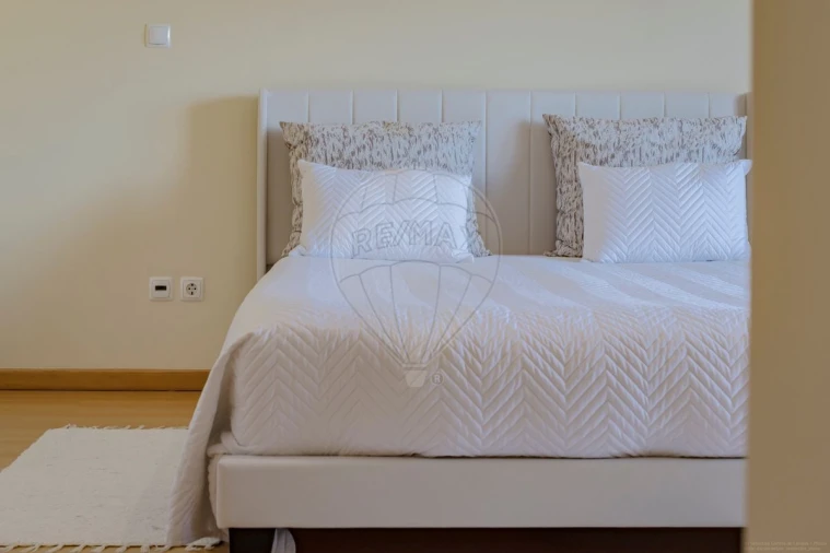 Moradia T4 para Venda em Ericeira Foto 5