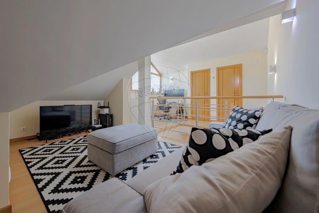 Moradia T4 para Venda em Ericeira Foto 4