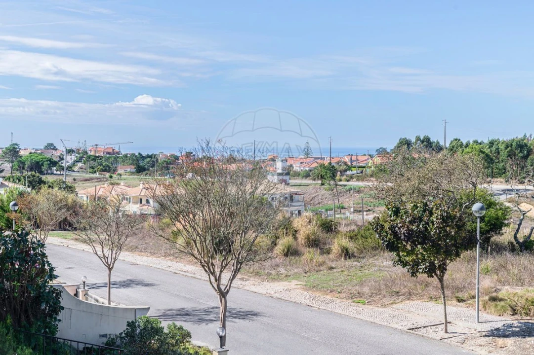 Moradia T4 para Venda em Ericeira Foto 30