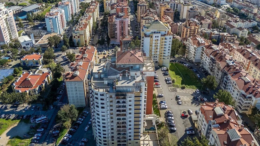 Apartamento T4 para Venda em Algueirão-Mem Martins Foto 38