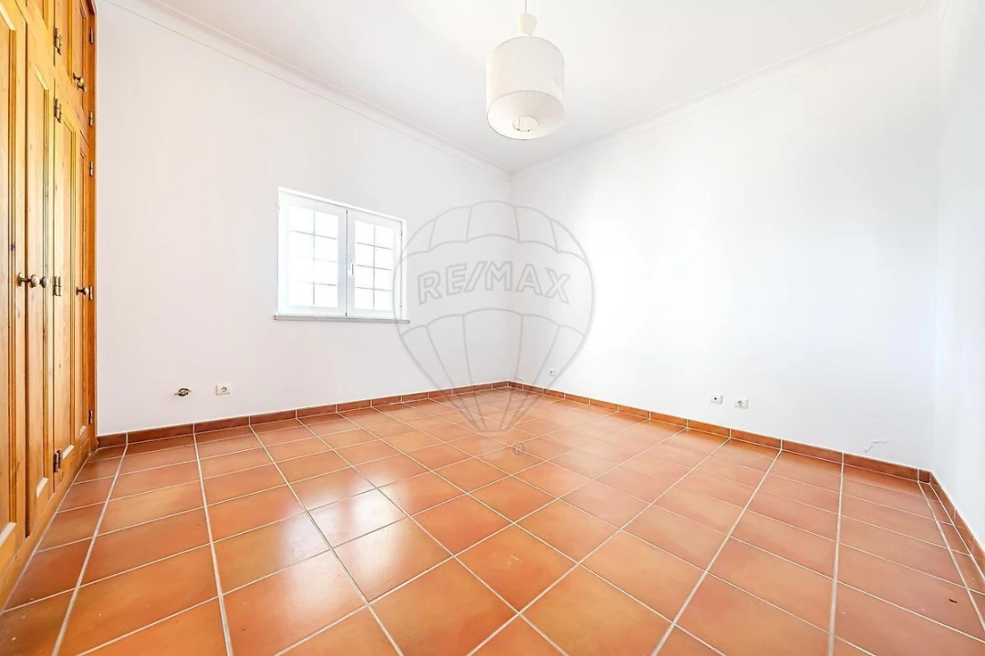 Moradia T2 para Venda em Sesimbra (Castelo) Foto 28