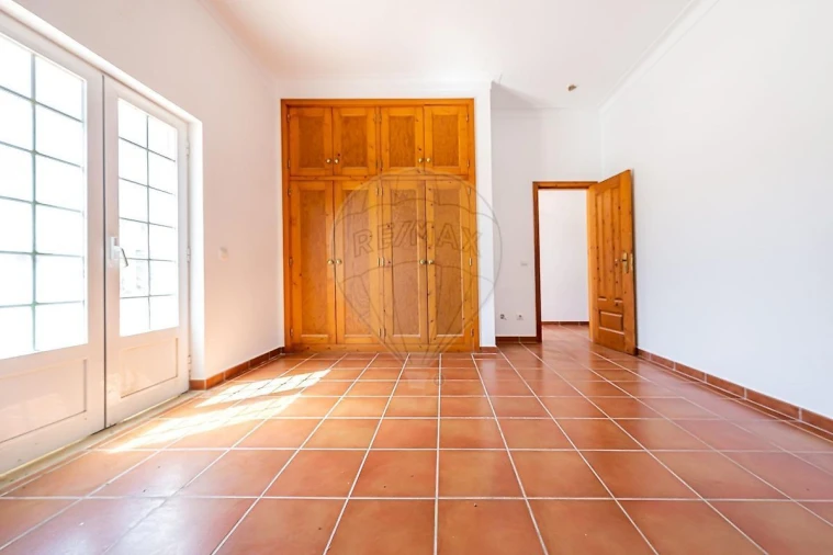 Moradia T2 para Venda em Sesimbra (Castelo) Foto 25