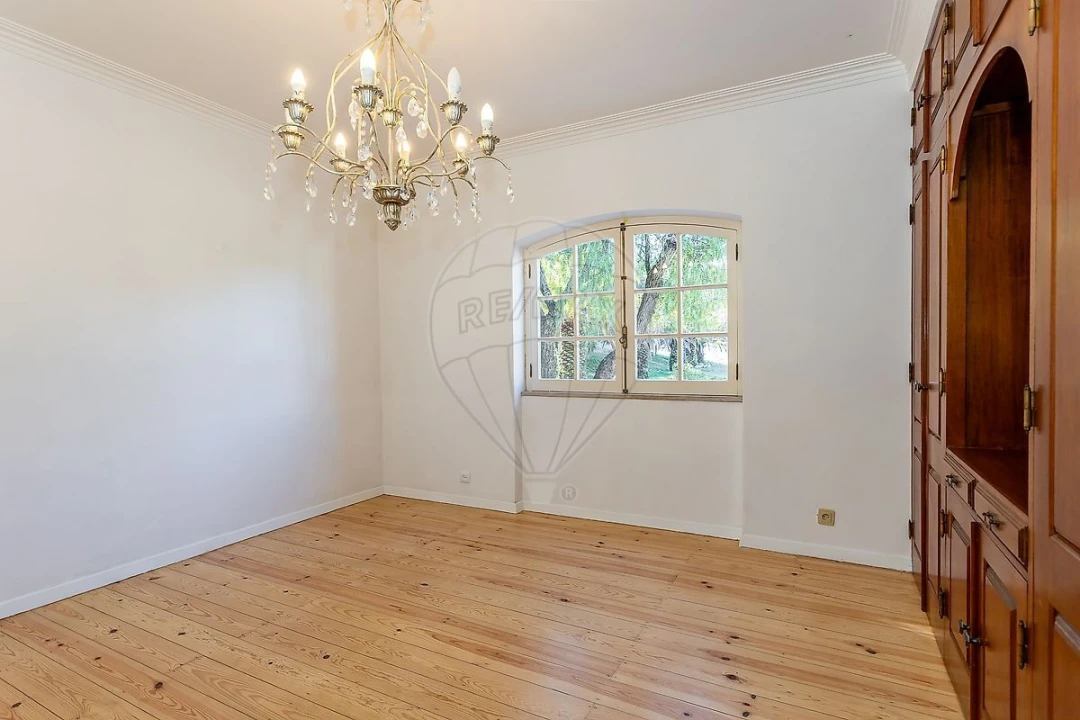 Quinta T5 para Venda em Povoa da Isenta Foto 18