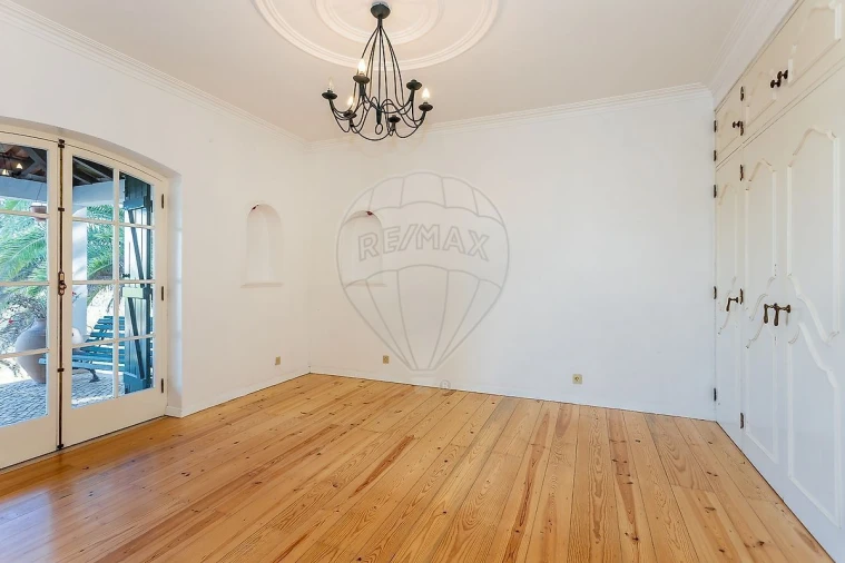 Quinta T5 para Venda em Povoa da Isenta Foto 15