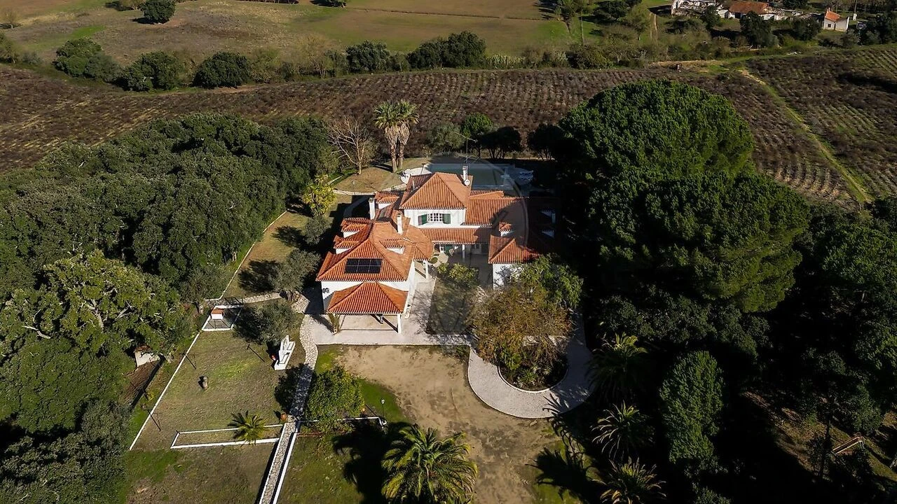 Quinta T5 para Venda em Povoa da Isenta Foto 32