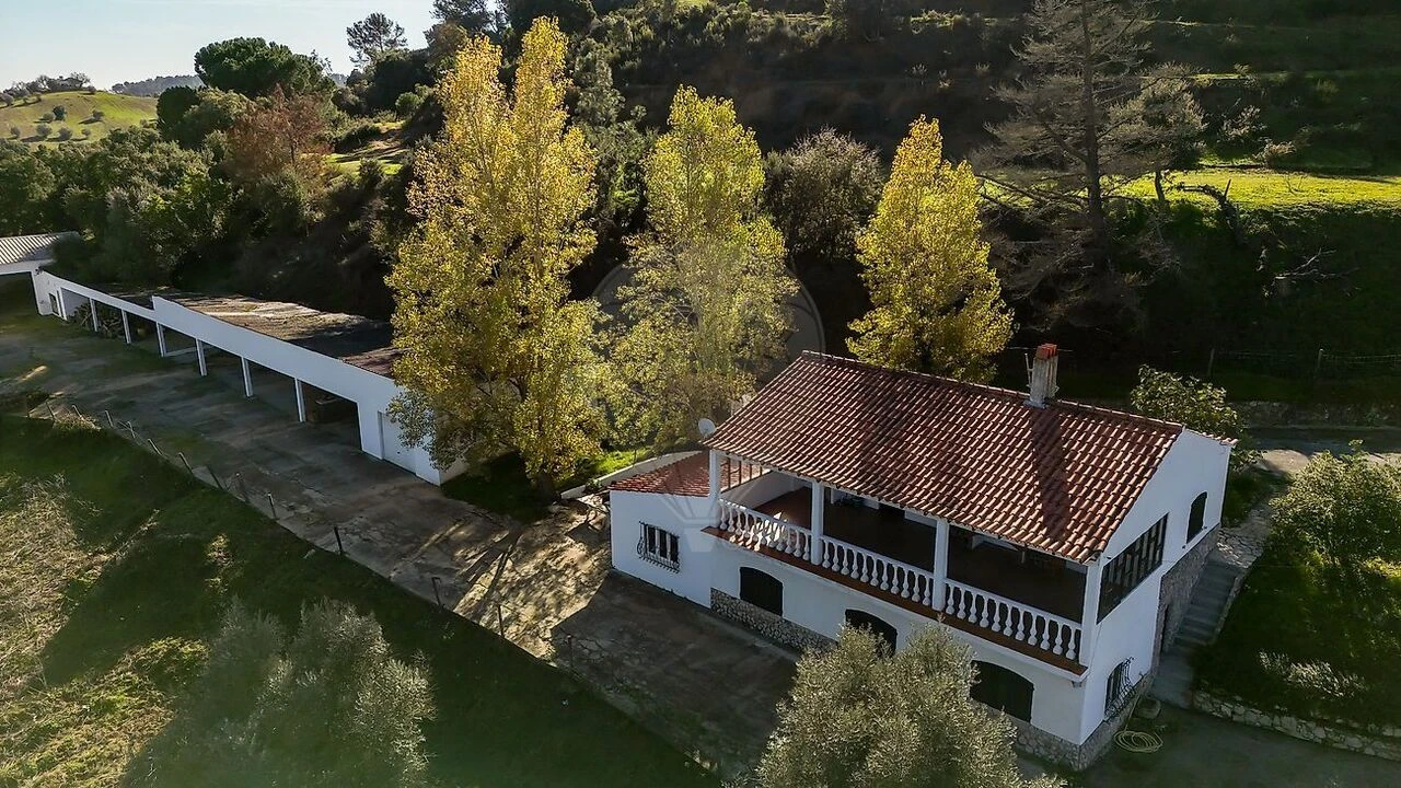 Quinta T5 para Venda em Povoa da Isenta Foto 30