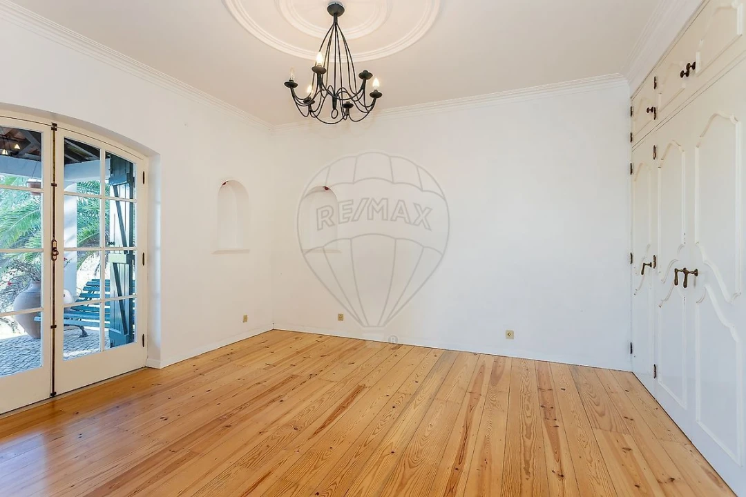 Quinta T5 para Venda em Povoa da Isenta Foto 15