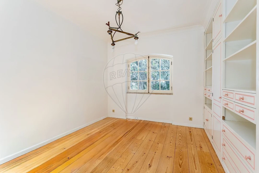 Quinta T5 para Venda em Povoa da Isenta Foto 17