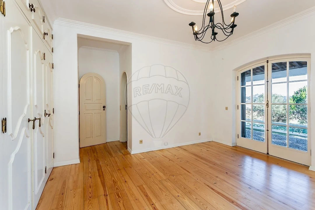 Quinta T5 para Venda em Povoa da Isenta Foto 16