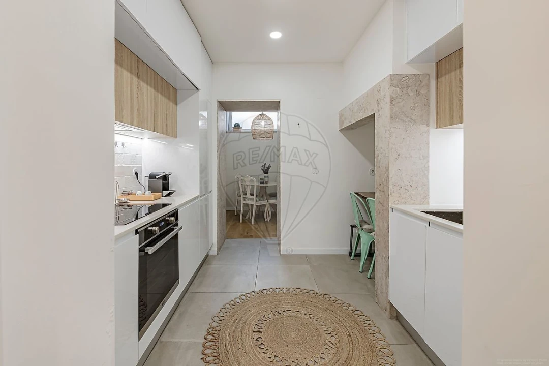 Apartamento T2 para Venda em Santo António Foto 8