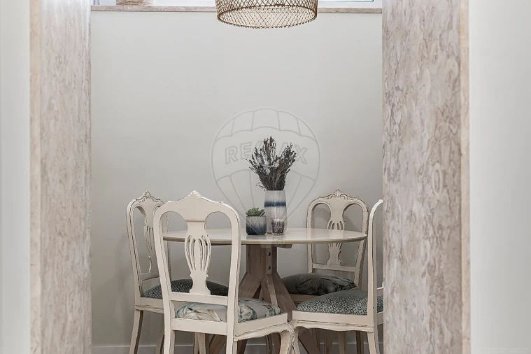 Apartamento T2 para Venda em Santo António Foto 12
