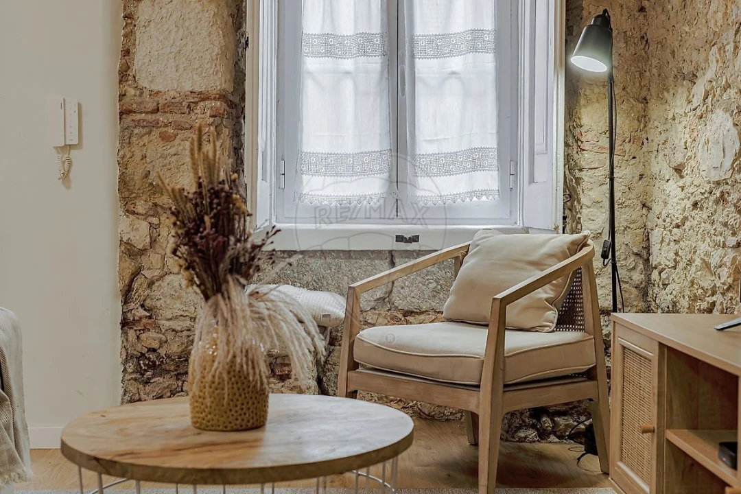 Apartamento T2 para Venda em Santo António Foto 1