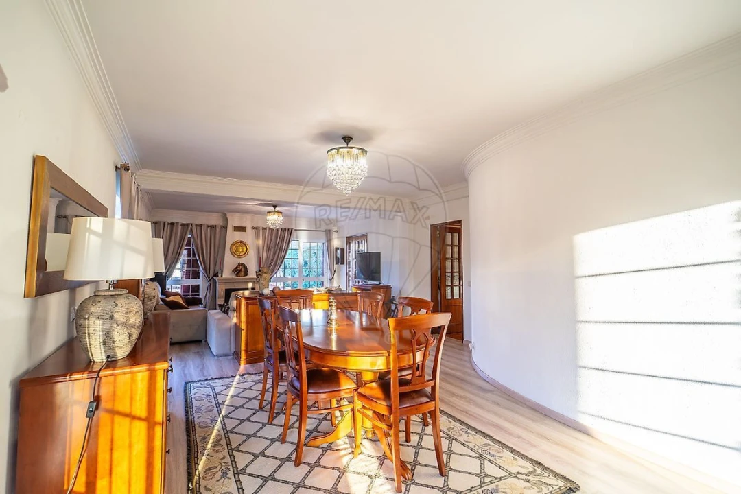 Moradia T3 para Venda em Corroios Foto 4