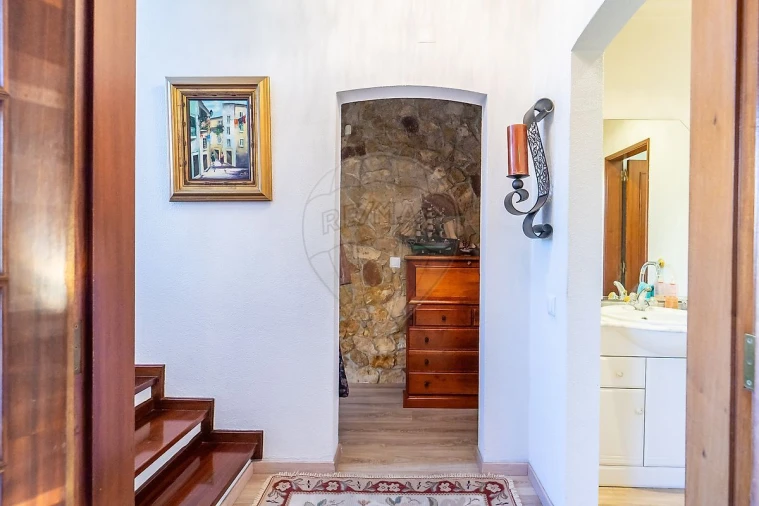 Moradia T3 para Venda em Corroios Foto 9