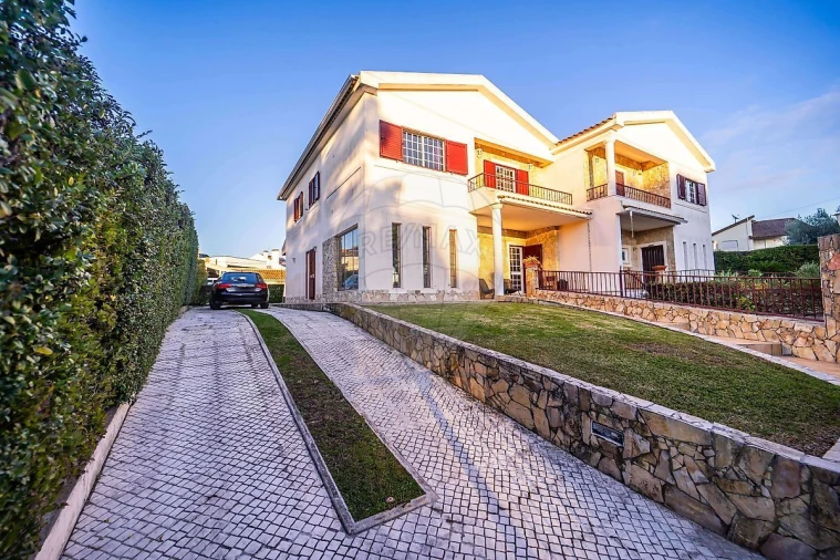 Moradia T3 para Venda em Corroios Foto 25