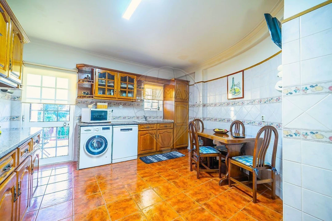 Moradia T3 para Venda em Corroios Foto 12