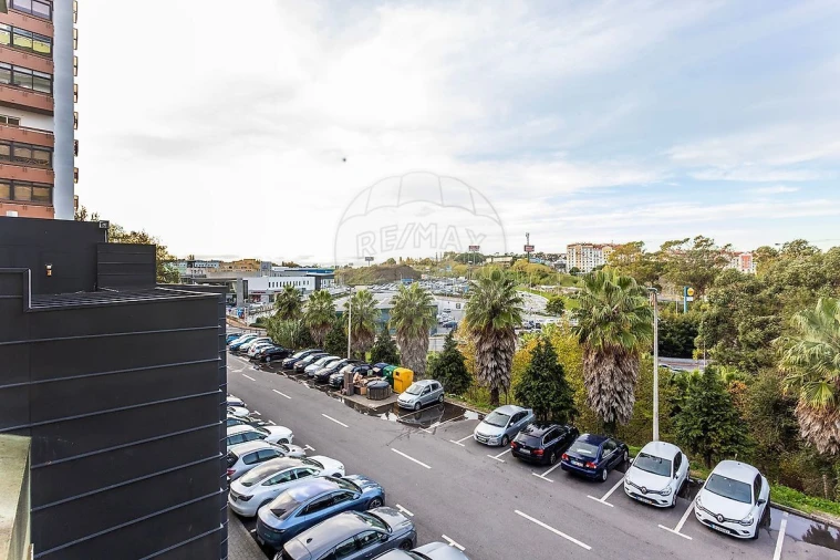 Loja para Venda em Alfragide Foto 23