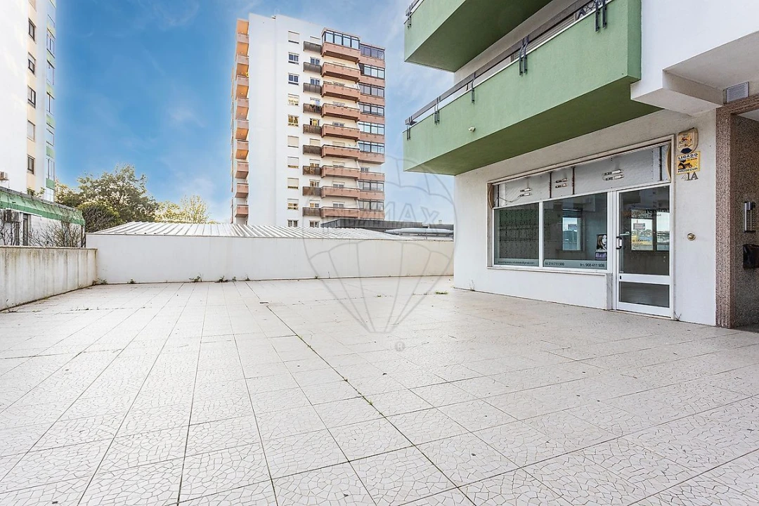 Loja para Venda em Alfragide Foto 5