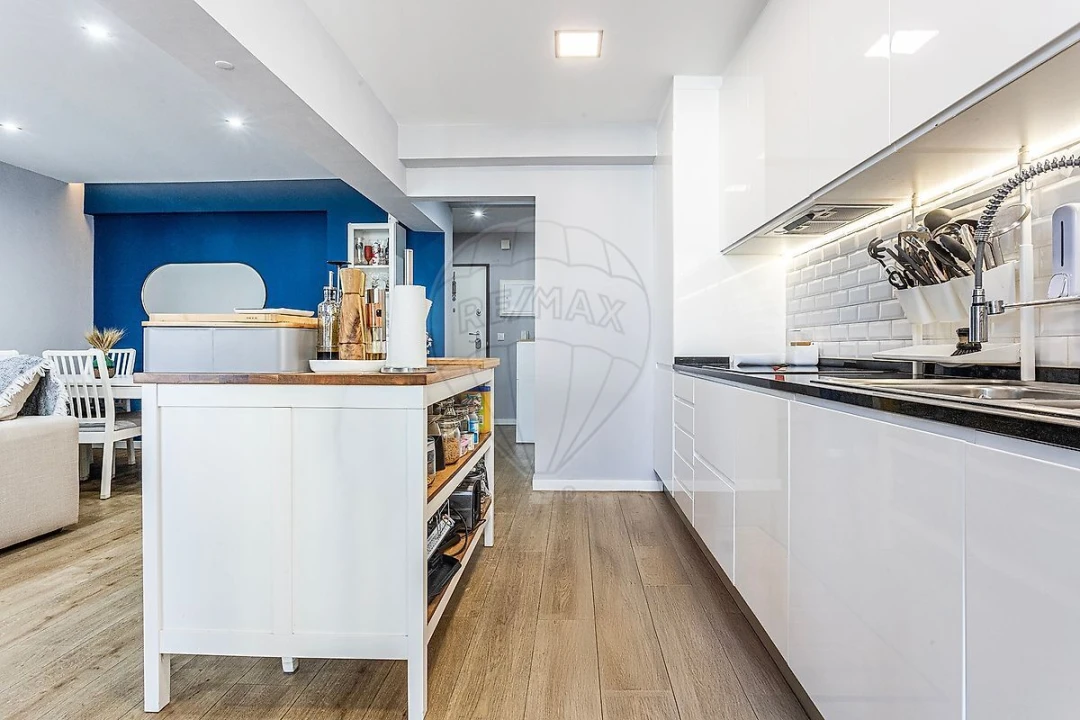 Apartamento T2 para Venda em Odivelas Foto 10