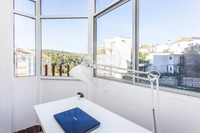 Apartamento T1 para Venda em Campolide