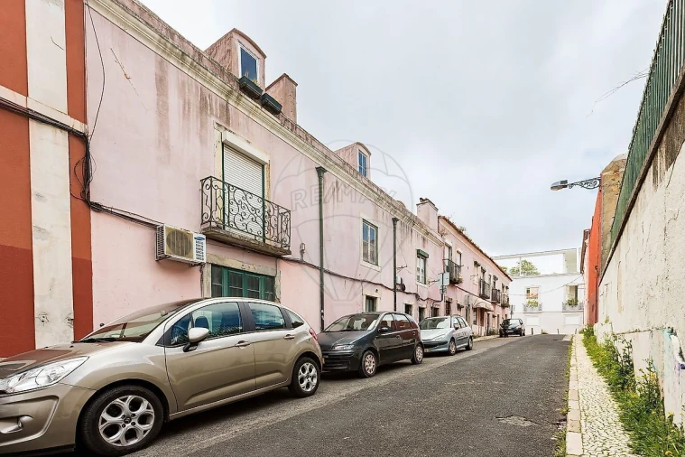 Prédio para Venda em Arroios Foto 9