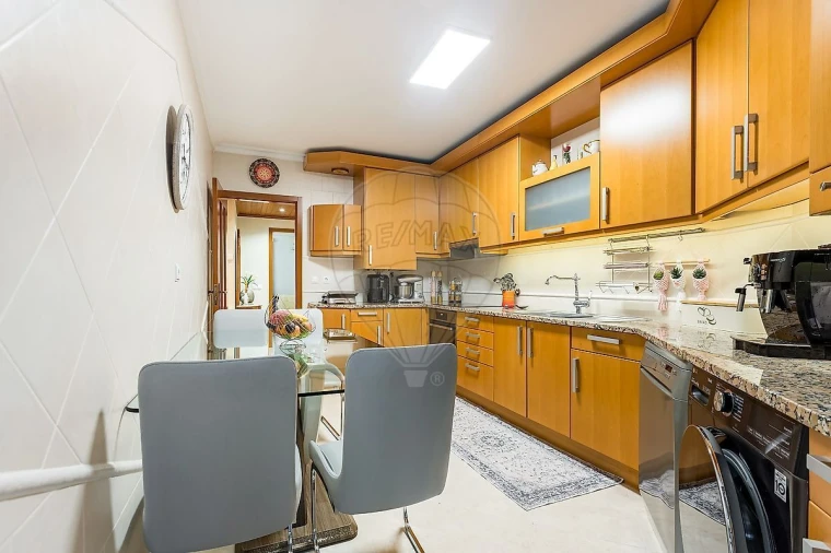 Apartamento T3 para Venda em São Francisco Foto 12