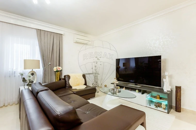 Apartamento T3 para Venda em São Francisco Foto 3