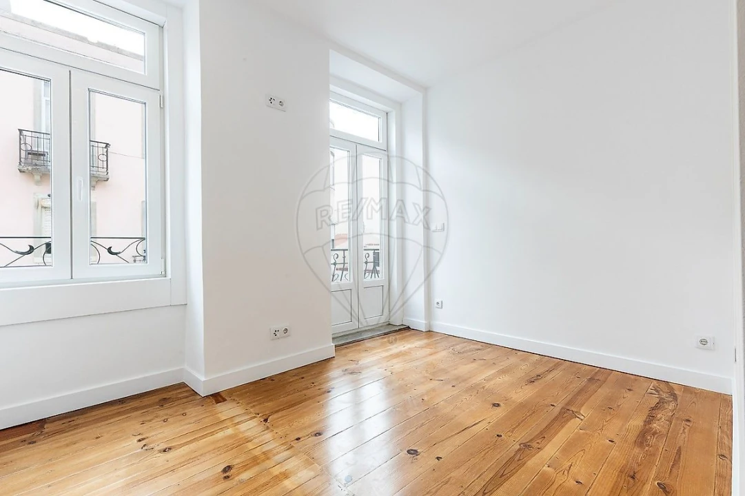 Apartamento T2 para Venda em São Vicente Foto 9